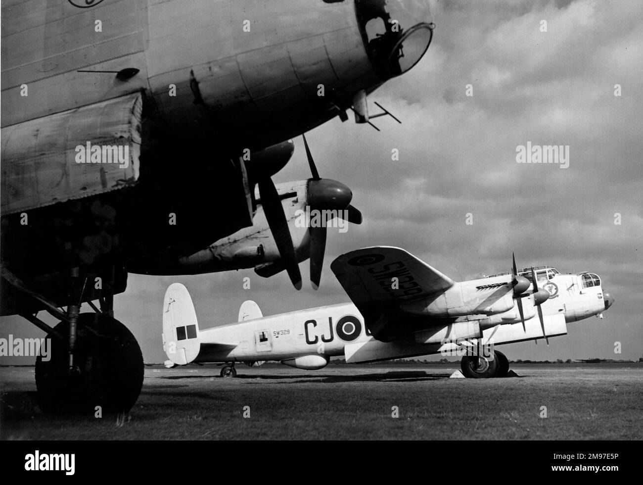 Avro 683 Lancaster GR III-BE (Seitenansicht) diente als RAF-Premier-Schwerbomber, die Lancaster verdoppelte sich später als Seepatrouille. Stockfoto