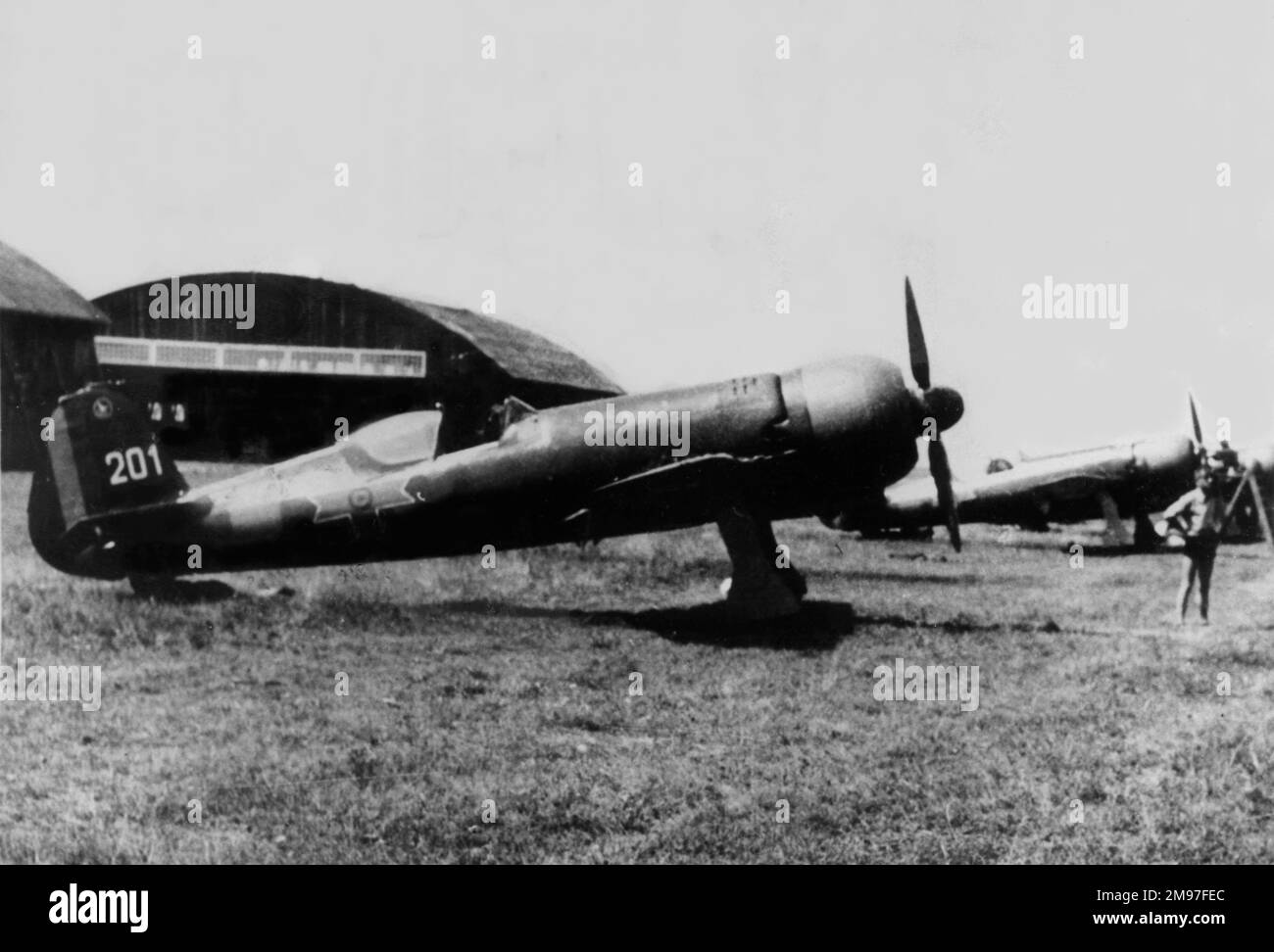 I.A.R. 80 - dieser rumänische Jäger, der im April 1939 geflogen ist, trat im Februar 1941 in Rumänien, einem Teil der Axis Powers, in Dienst und baute fast 350 dieser Einsitzer. Stockfoto