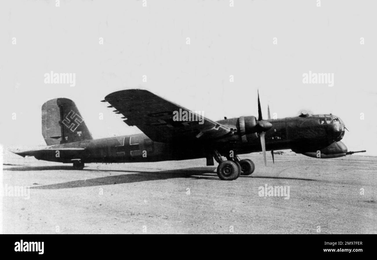 Heinkel He 177 - einige von ihnen wurden mit einer 40mm-Nasenkanone ausgestattet, die in der Nähe von Stalingrad verwendet werden konnte. Stockfoto