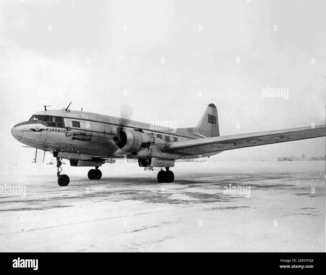 Ilyushin Il-12 (Vorwärtsblick) im Snow-Aeroflot. Stockfoto