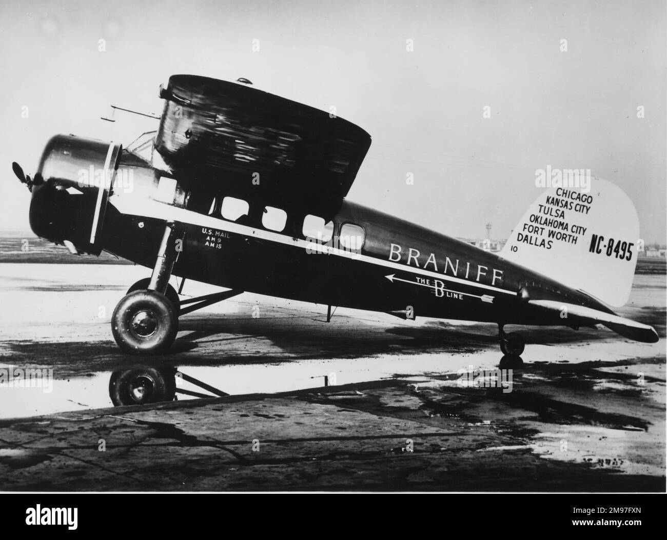 Seine lockheed vega -Fotos und -Bildmaterial in hoher Auflösung – Alamy