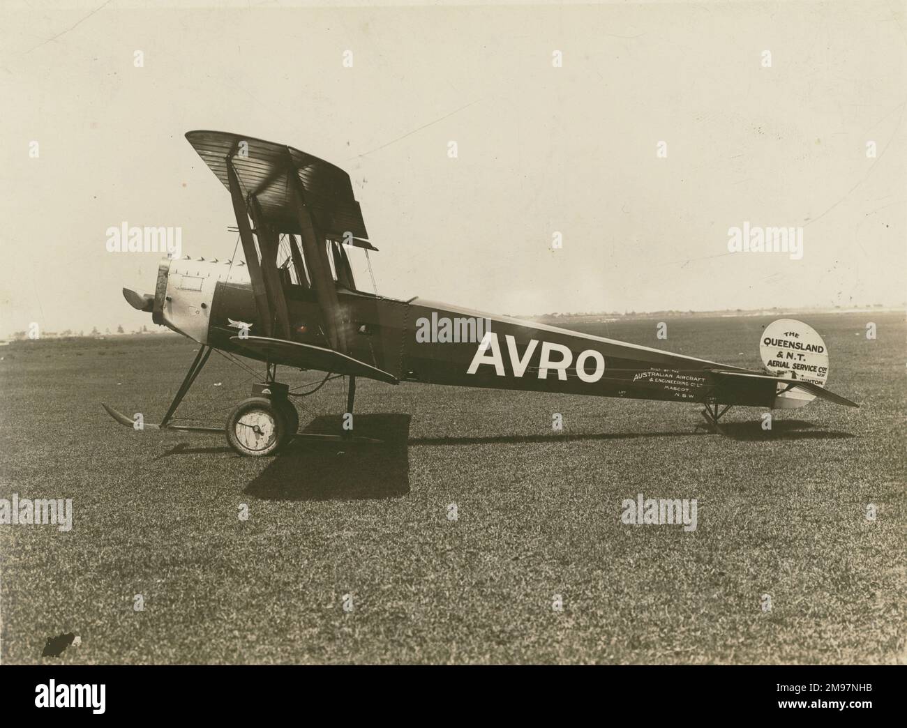 Ein Avro Dyak, gebaut von der Australian Aircraft & Engineering Company (AA&E) und betrieben von Queensland & N.T. Aerial Service Co Ltd. („QANTAS“). Stockfoto