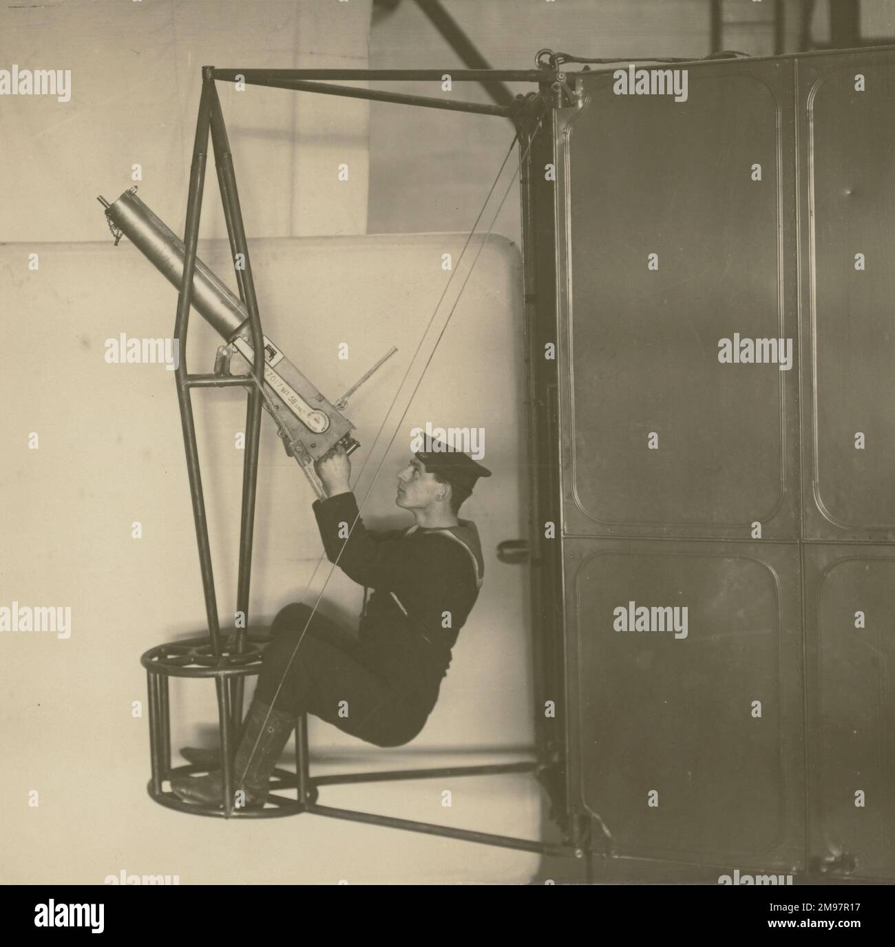 Gun position -Fotos und -Bildmaterial in hoher Auflösung – Alamy