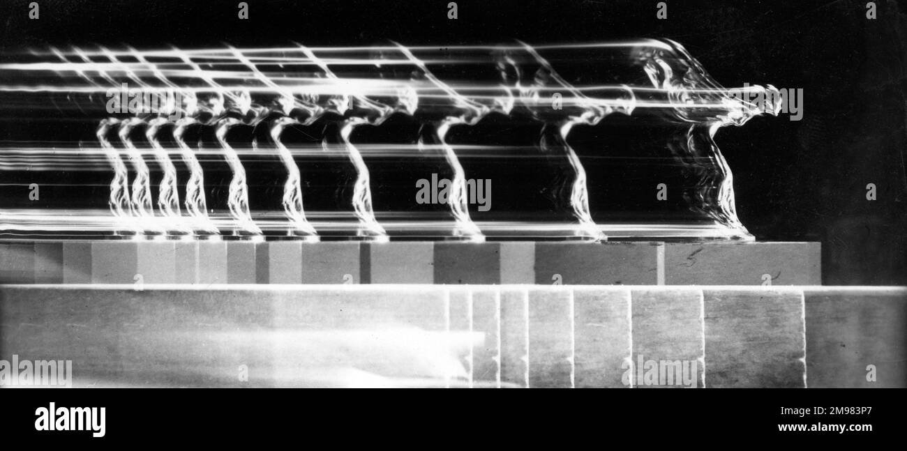 Werbung für Rolls Royce Autos -- Spirit of Ecstasy Haubenschmuck fotografiert in Bewegung. Stockfoto