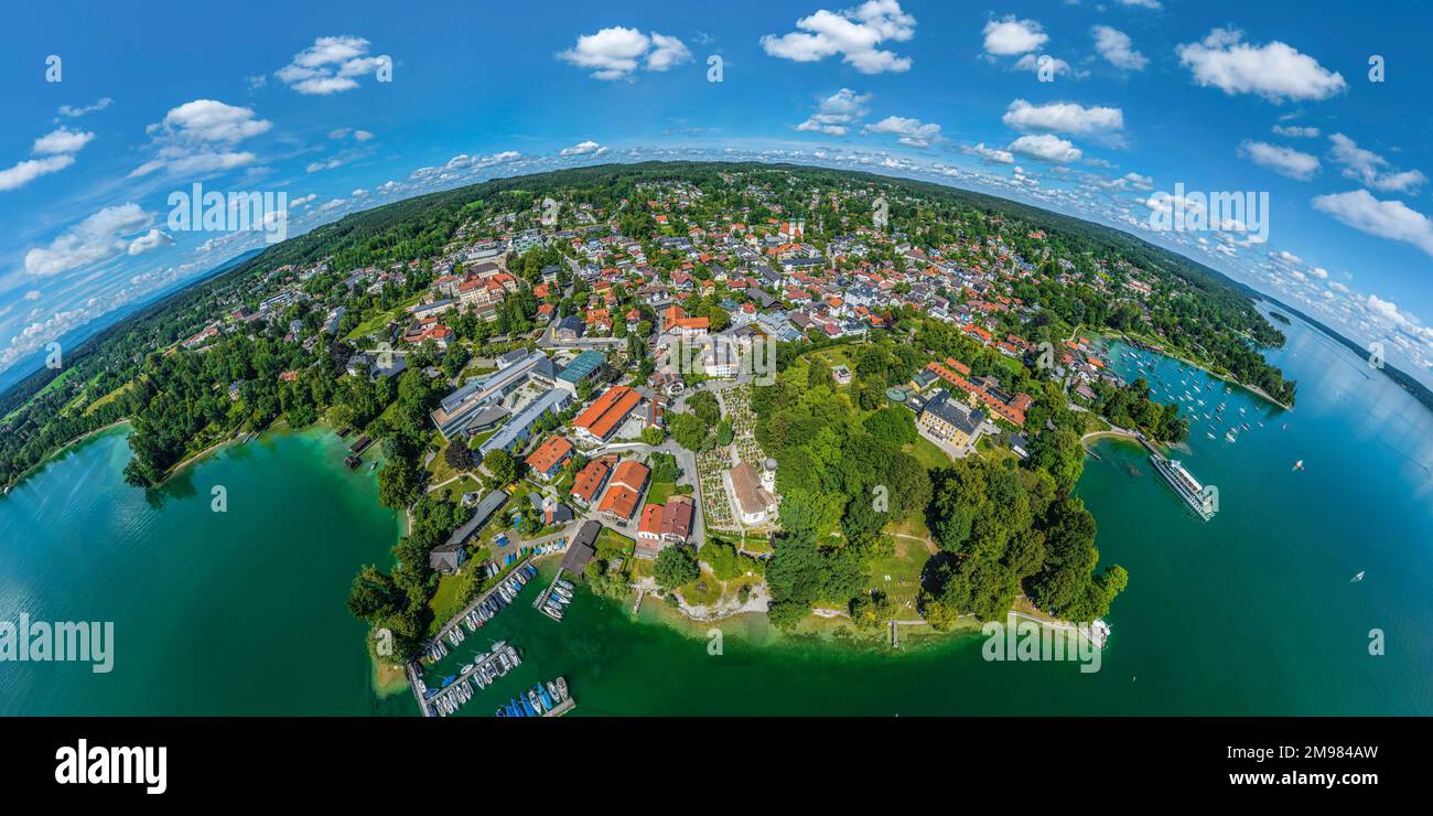 Luftblick auf Tutzing am Starnberger See, wunderschöne Gemeinde in Oberbayern Stockfoto