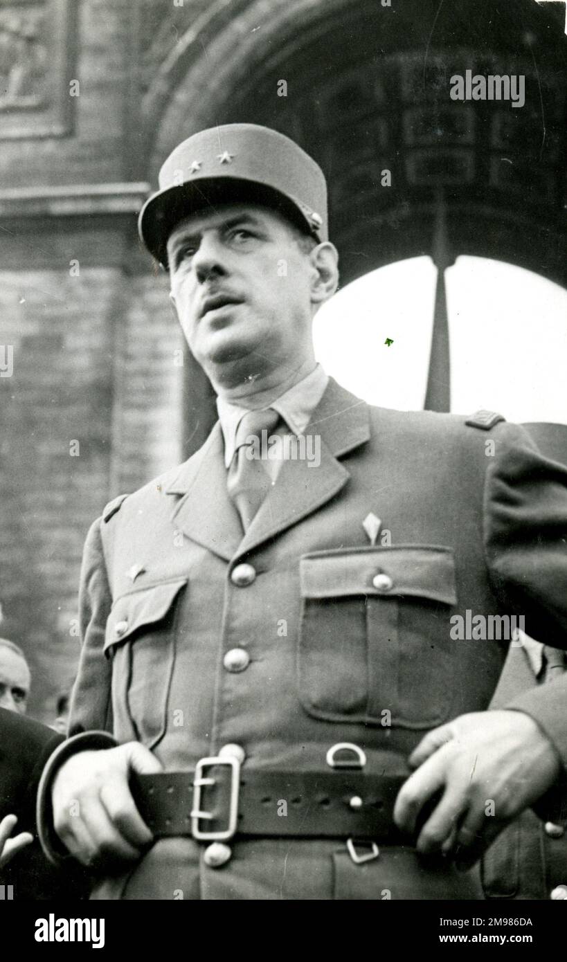 General Charles de Gaulle (1890-1970), französischer Soldat und Staatsmann, hier in Uniform während des Zweiten Weltkriegs gesehen. Stockfoto