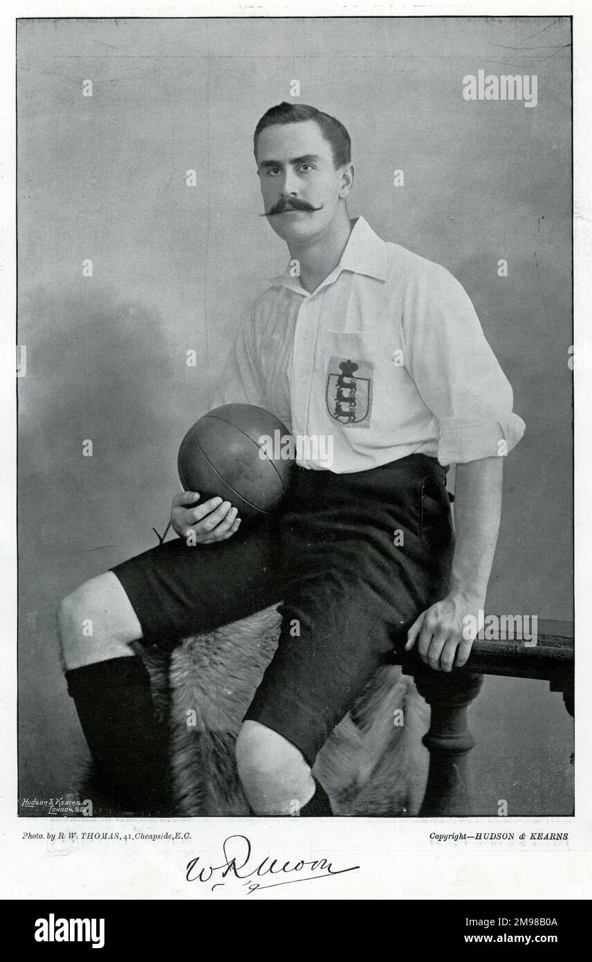 William Robert „Billy“ Moon (1868-1943), englischer Fußballer für die Old Westminsters und England. Er spielte auch Kricket erster Klasse für Middlesex. Stockfoto