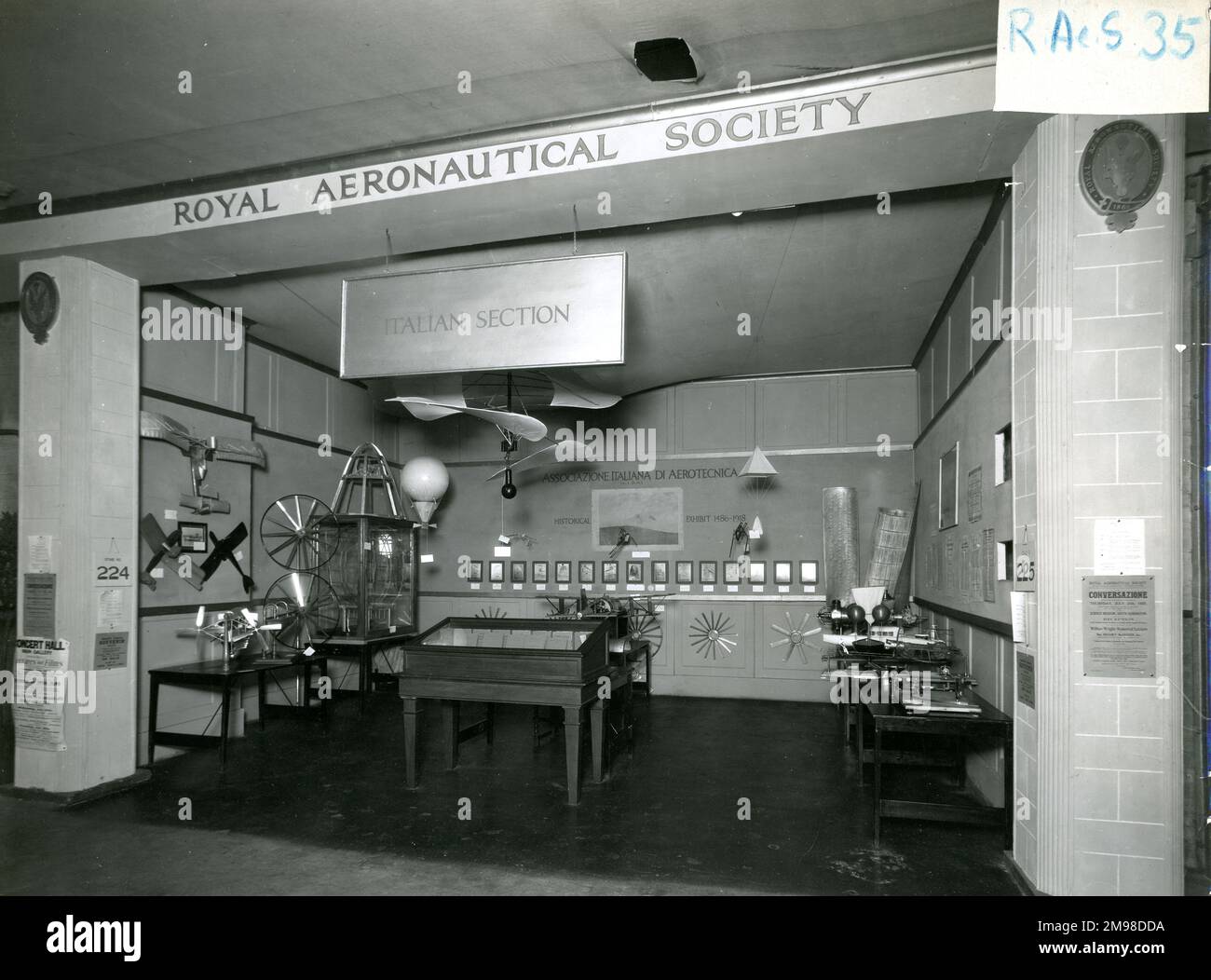 Ausstellung der Royal Aeronautical Society auf der Internationalen Aero-Ausstellung in Olympia, 16-27. Juli 1929. Stockfoto