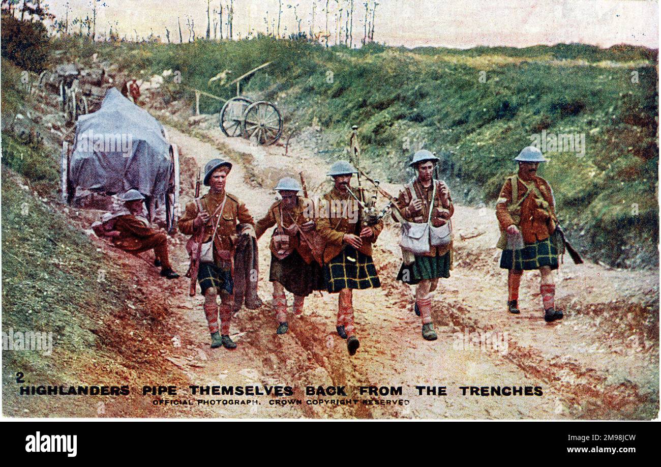 Die Highlanders ziehen sich von den Gräben zurück, WW1. Stockfoto