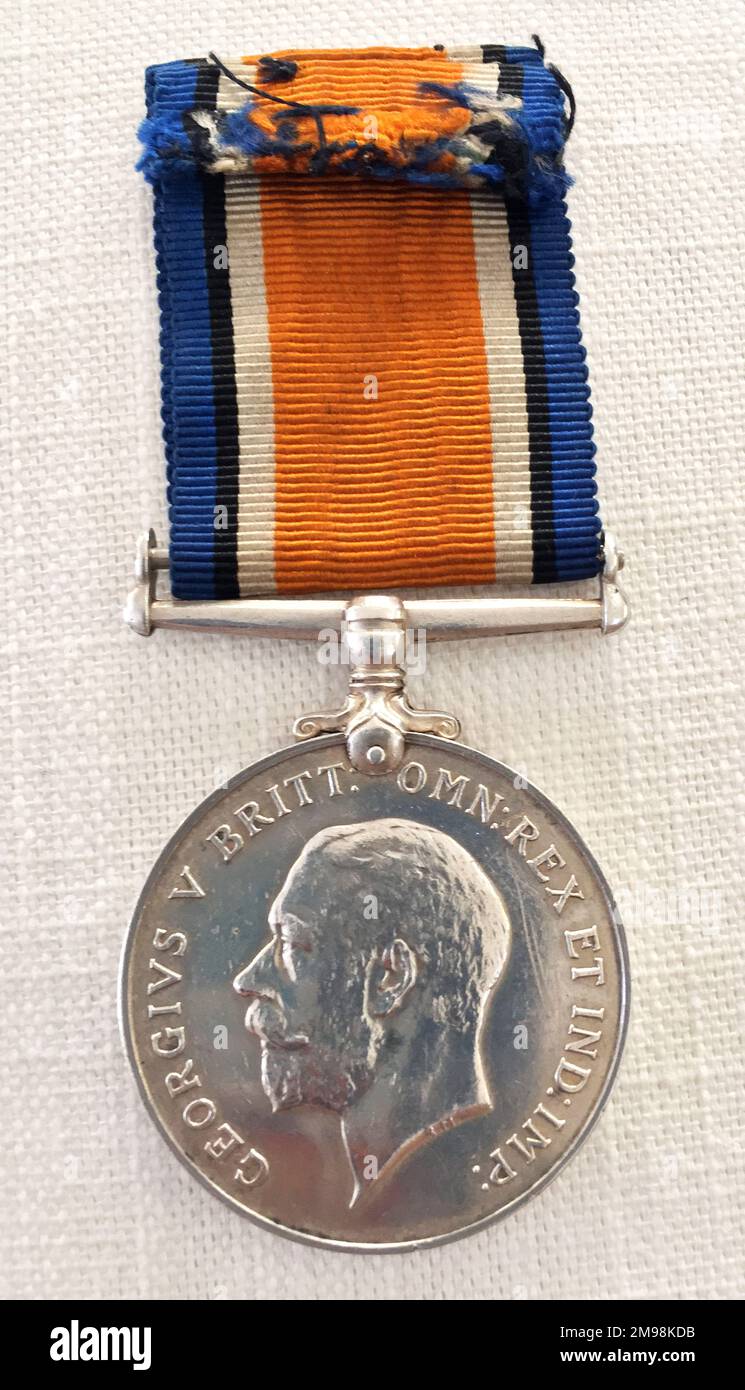 Kampagnenmedaille von Harold Auerbach (1897-1975), der während des Ersten Weltkriegs im Royal Flying Corps diente. (1 von 2) Stockfoto