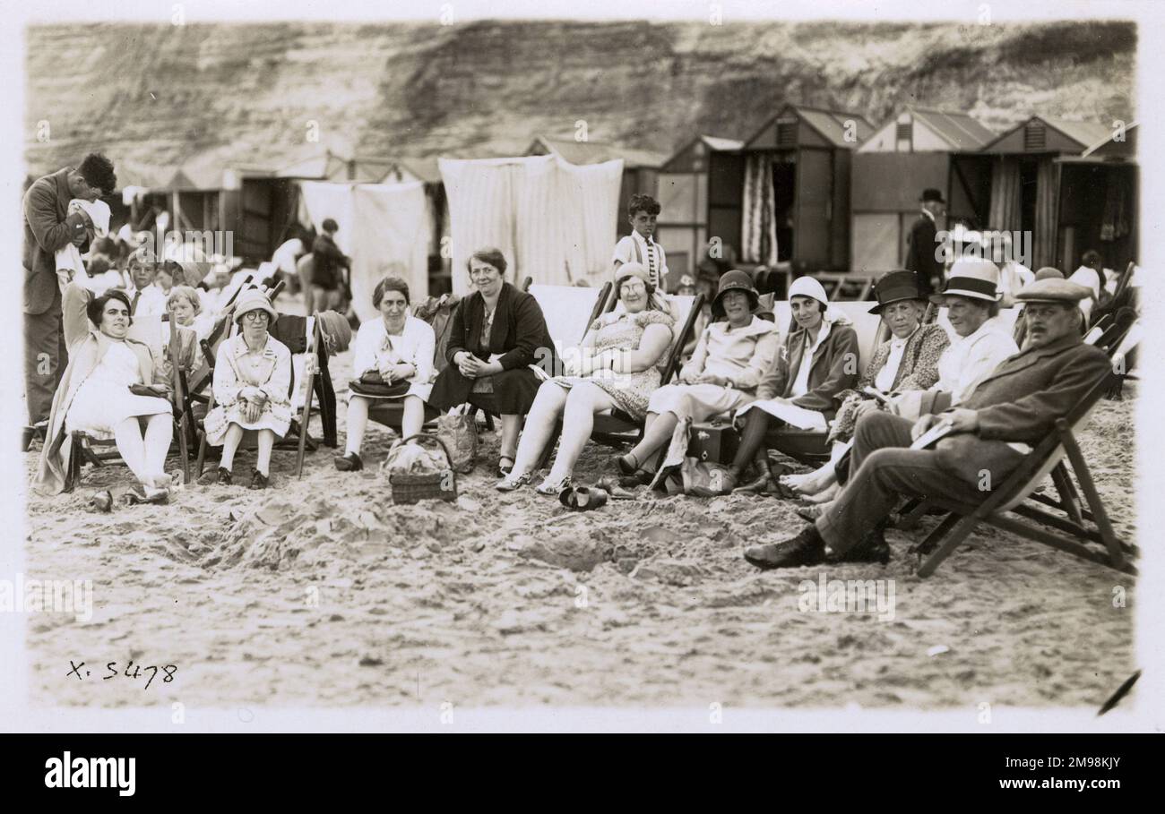 Extended British Family Group on the Beach - Bournemouth, Dorset. Stockfoto