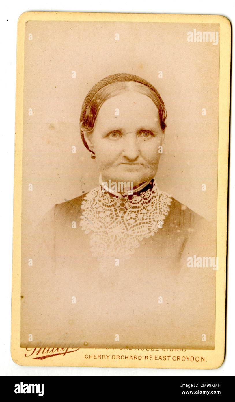 Viktorianische Frau auf Studiofoto. Stockfoto