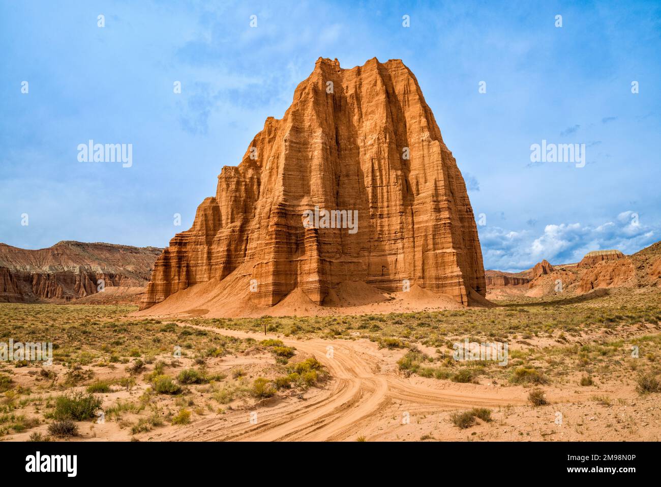 Tempel der Sonne, Lower Cathedral Valley, Capitol Reef National Park, Utah, USA Stockfoto