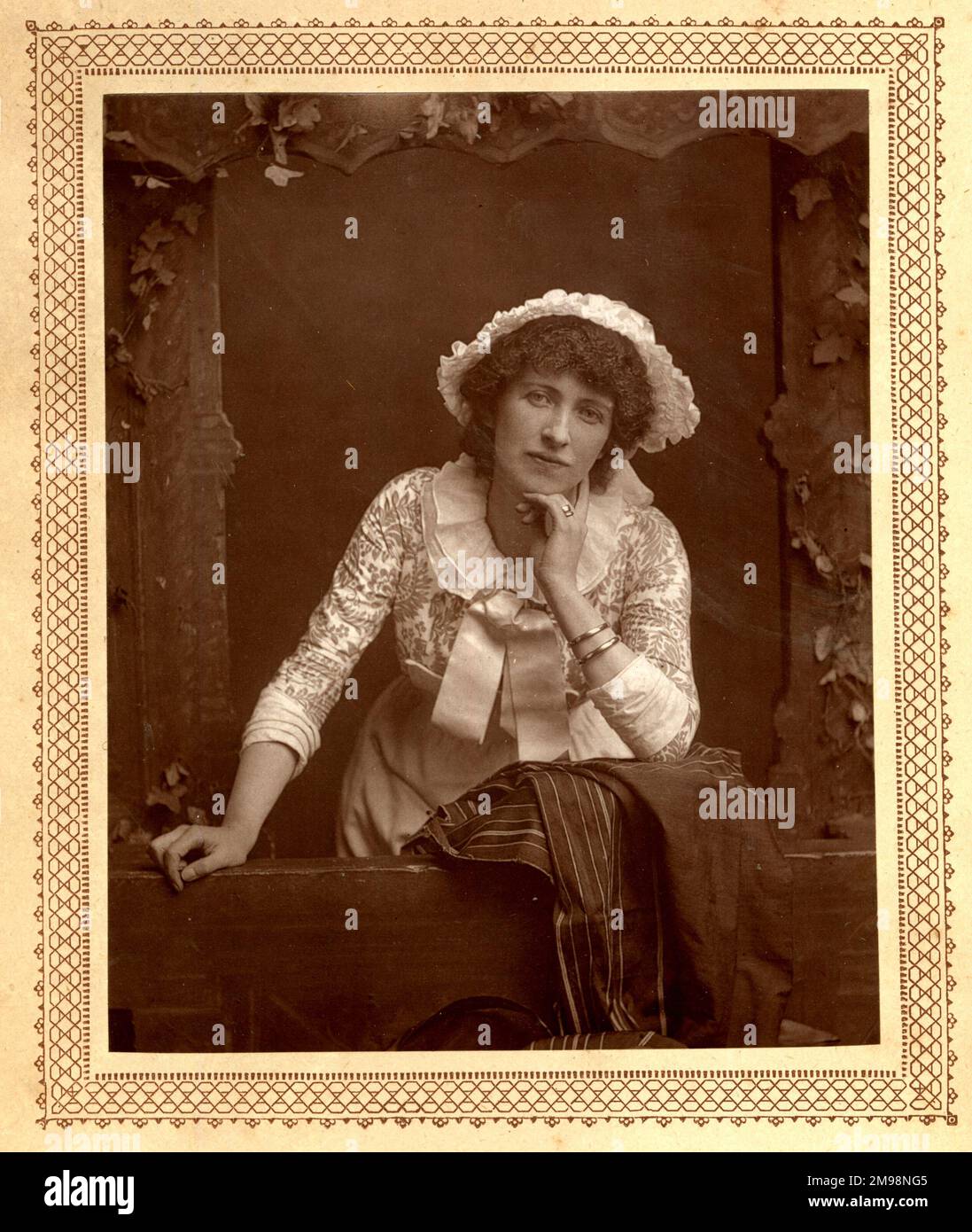 Frau Bernard Beere (Fanny Mary Whitehead), Schauspielerin, in The Promise of May - The Theatre Magazine, Januar 1883. Stockfoto