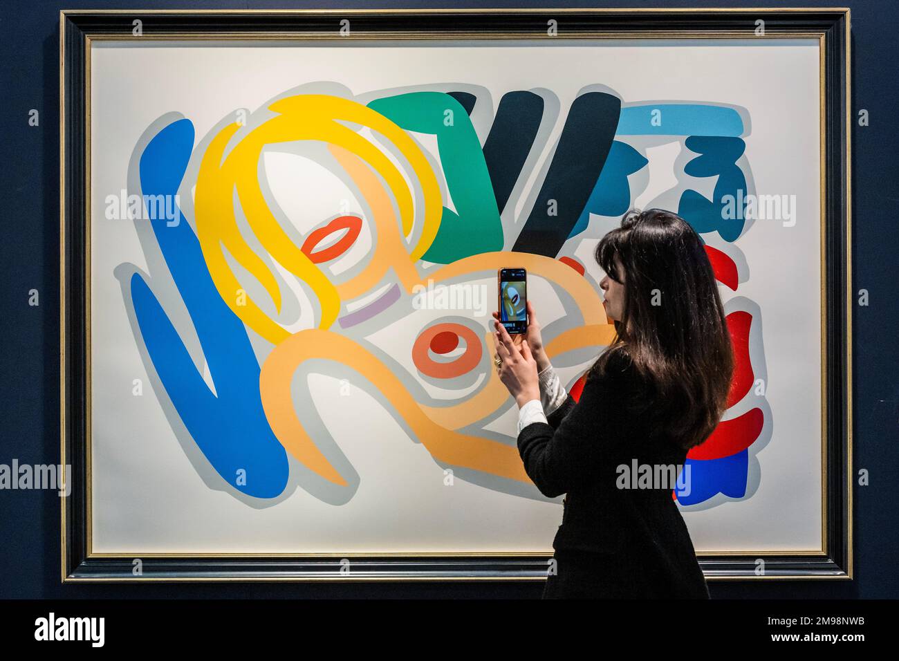 London, Großbritannien. 17. Januar 2023. Tom Wesselmann, Blonde mit Choker, 1992 Pfund, 34.000 Pfund, onGilden Arts - auf der London Art Fair im Business Design Centre. Es umfasst über 100 führende Galerien, die Werke von über 1.500 Künstlern präsentieren, sowohl etablierte Profis als auch aufstrebende Talente. Er fährt von Mittwoch, 18. Januar bis Sonntag, 22. Januar. Kredit: Guy Bell/Alamy Live News Stockfoto