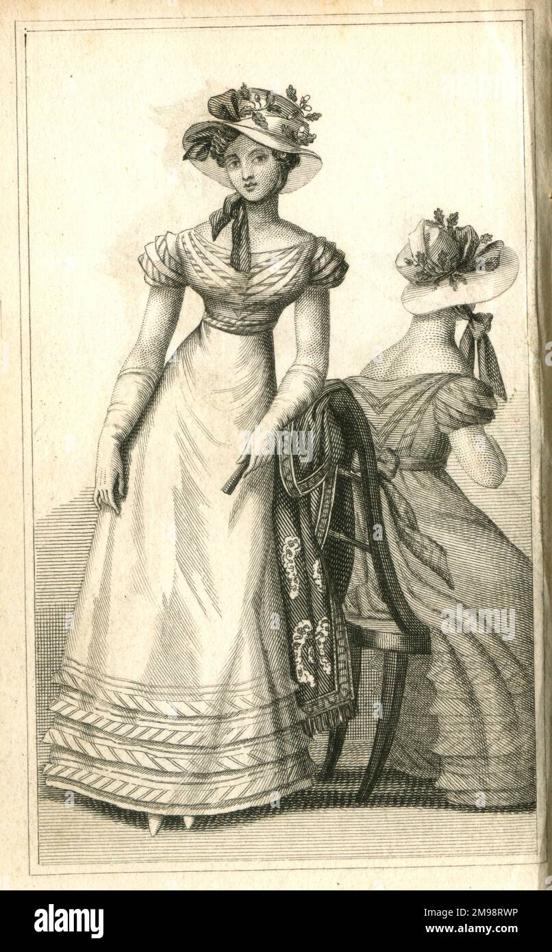 Damenmode - zwei junge Frauen in Tageskleidern und Hüten. Stockfoto