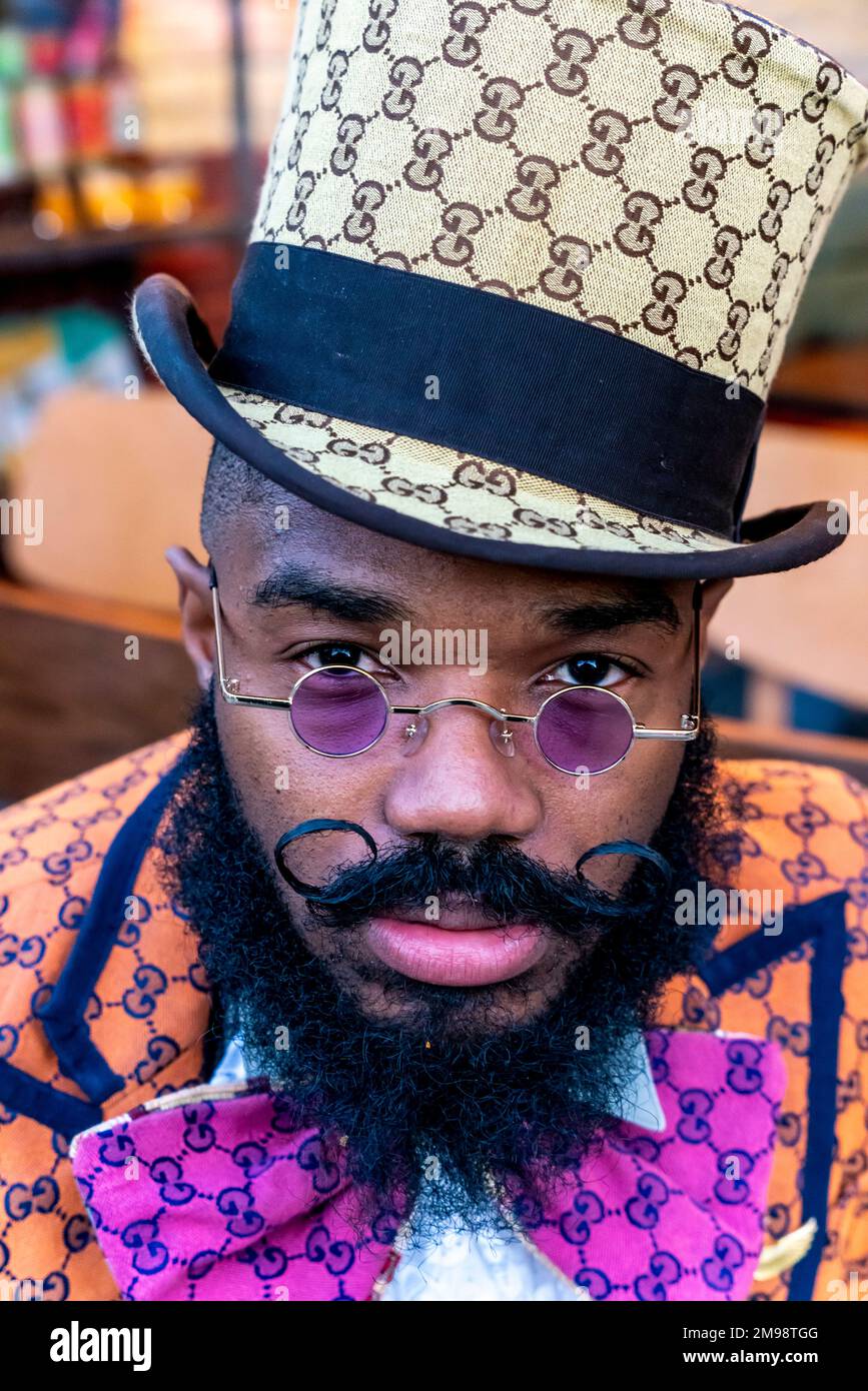 A Portrait of A man in Costume, London, Großbritannien. Stockfoto