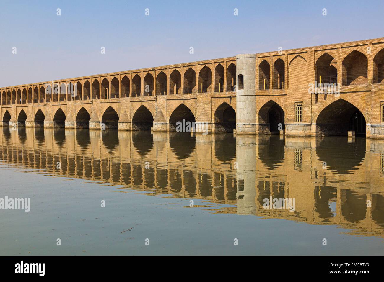 Allahverdi-Khan-Brücke (Si-o-se-pol) in Isfahan, Iran Stockfoto