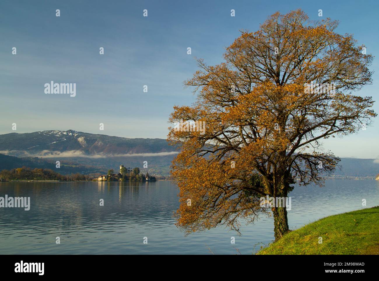 Duingt, Lake Annecy, Haute Savoie, Frankreich Stockfoto