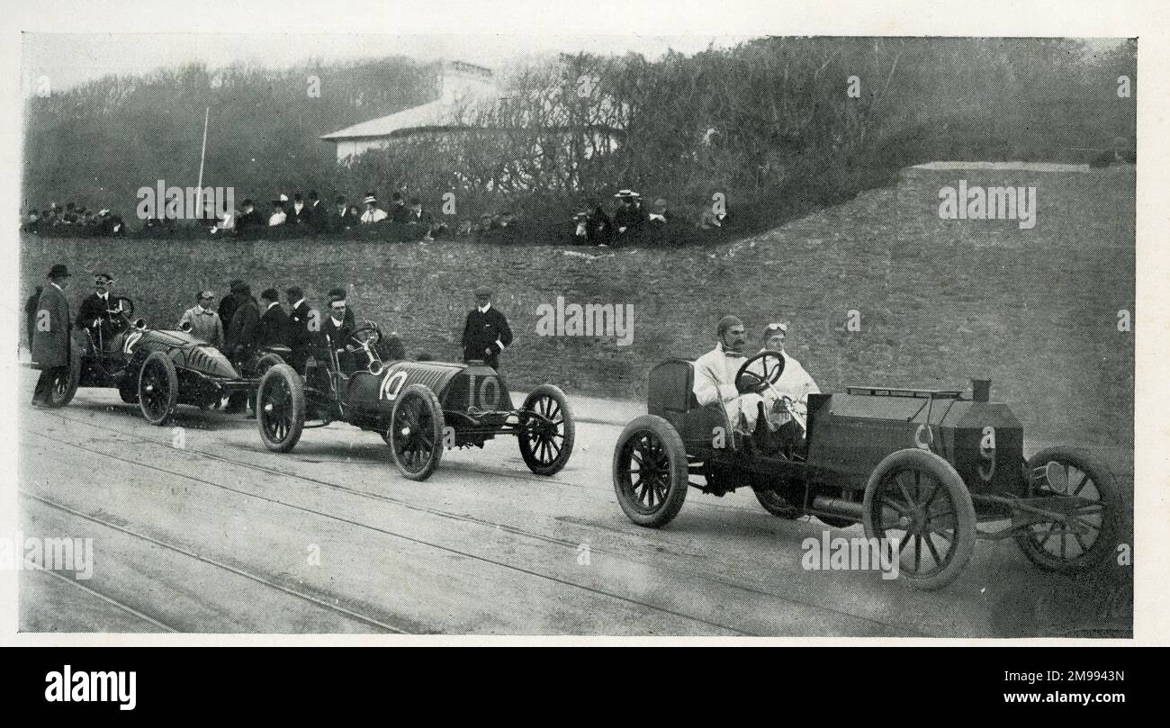 Early Motor Car Racing – Britisches Team für Gordon-Bennett-Rennen (von links nach rechts) Charles Jarrott, Sidney Girling, Selwyn Edge. Stockfoto