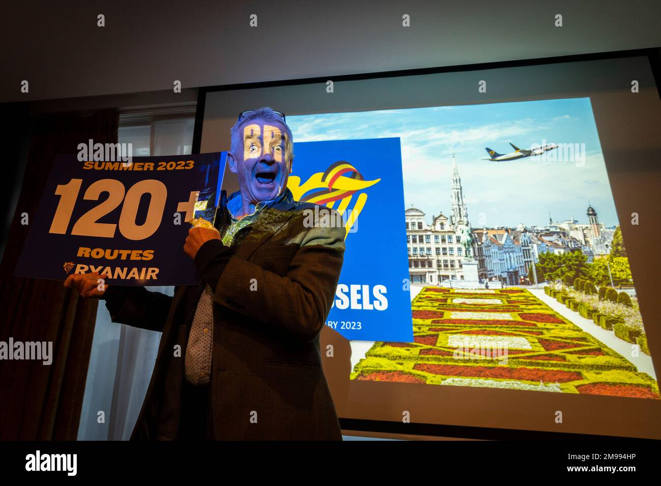Nicolas Landemard / Le Pictorium - Michael O'Leary Pressekonferenz - 17. November 1/2023 - Belgien / Brüssel / Brüssel - Ryanair CEO Michael O'Leary ga Stockfoto