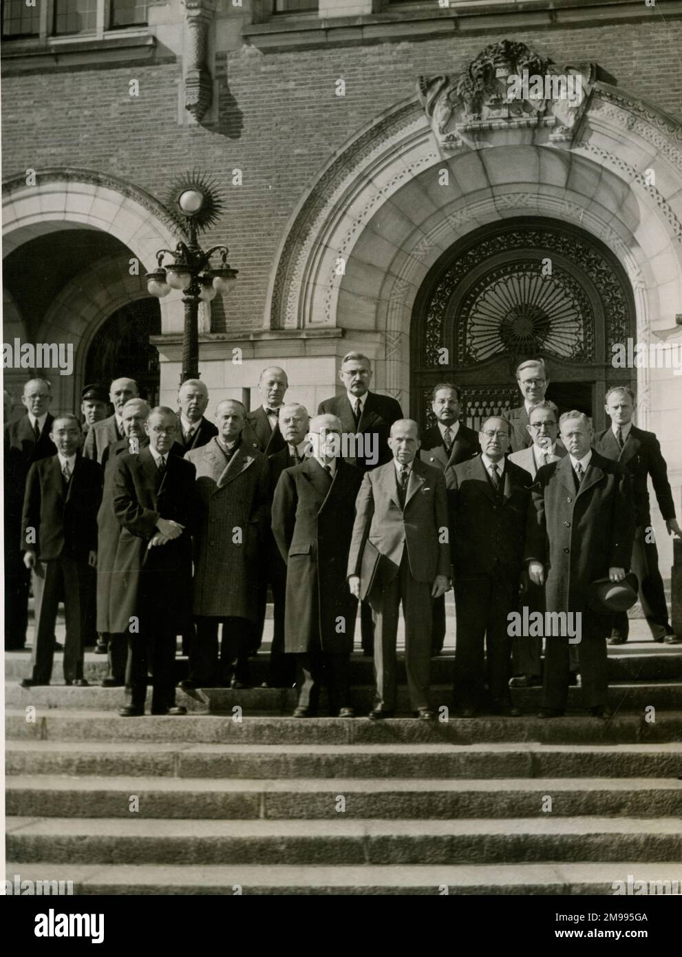 Delegierte vor dem Internationalen Gerichtshof in Den Haag, Niederlande, 21. April 1947. Stockfoto