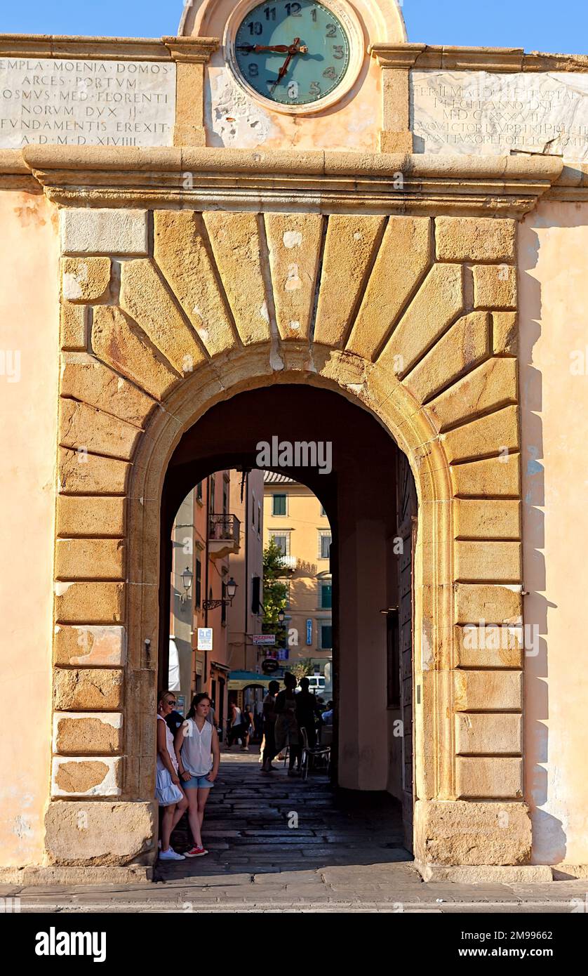 Porta a Mare - Tor zum Meer in Portoferraio, Elba Stockfoto