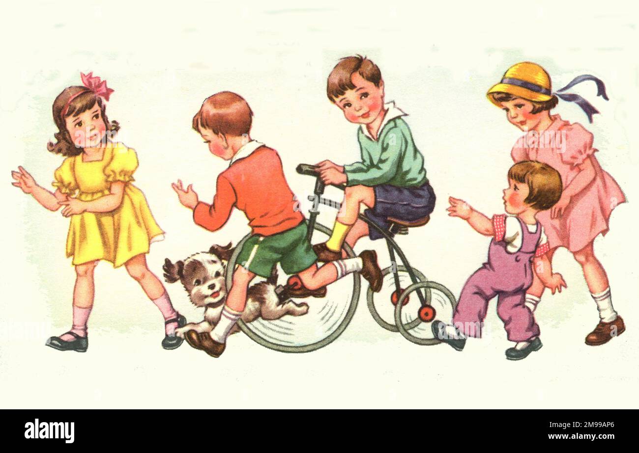 Eine Gruppe von Kindern, eines auf dem Fahrrad, und ein Hund, auf ein Abenteuer. Stockfoto