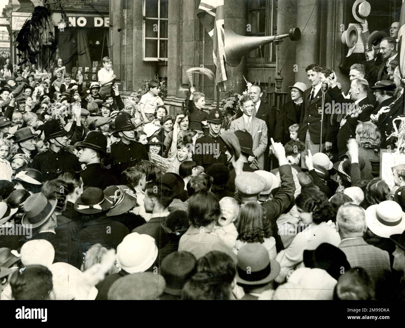 Stadtrezeption für den Olympischen 50 km Marathon-Sieger Harold Whitlock im Rathaus von Deptford, Südosten Londons, 12. August 1936. Stockfoto