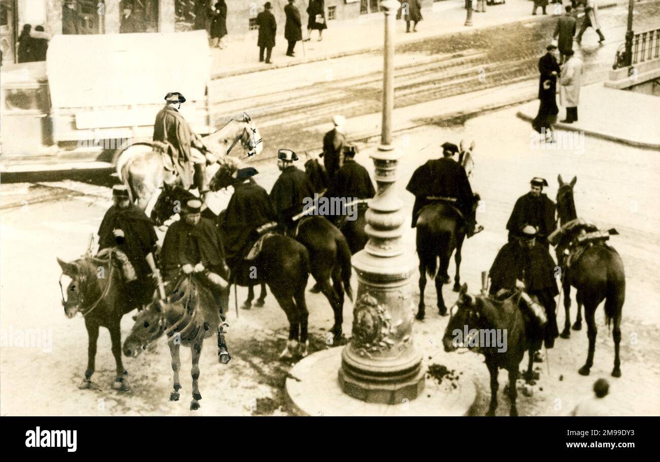 Im April 1931, als Spanien zur Republik erklärt wurde, wurden Wachen in Madrid aufgestellt. Stockfoto