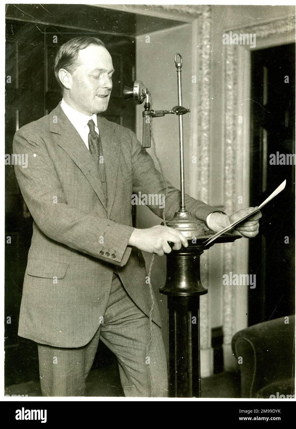 Arthur Richard Burrows (1882-1947), BBC-Sender und Journalist, liebevoll bekannt als Onkel Arthur. Stockfoto