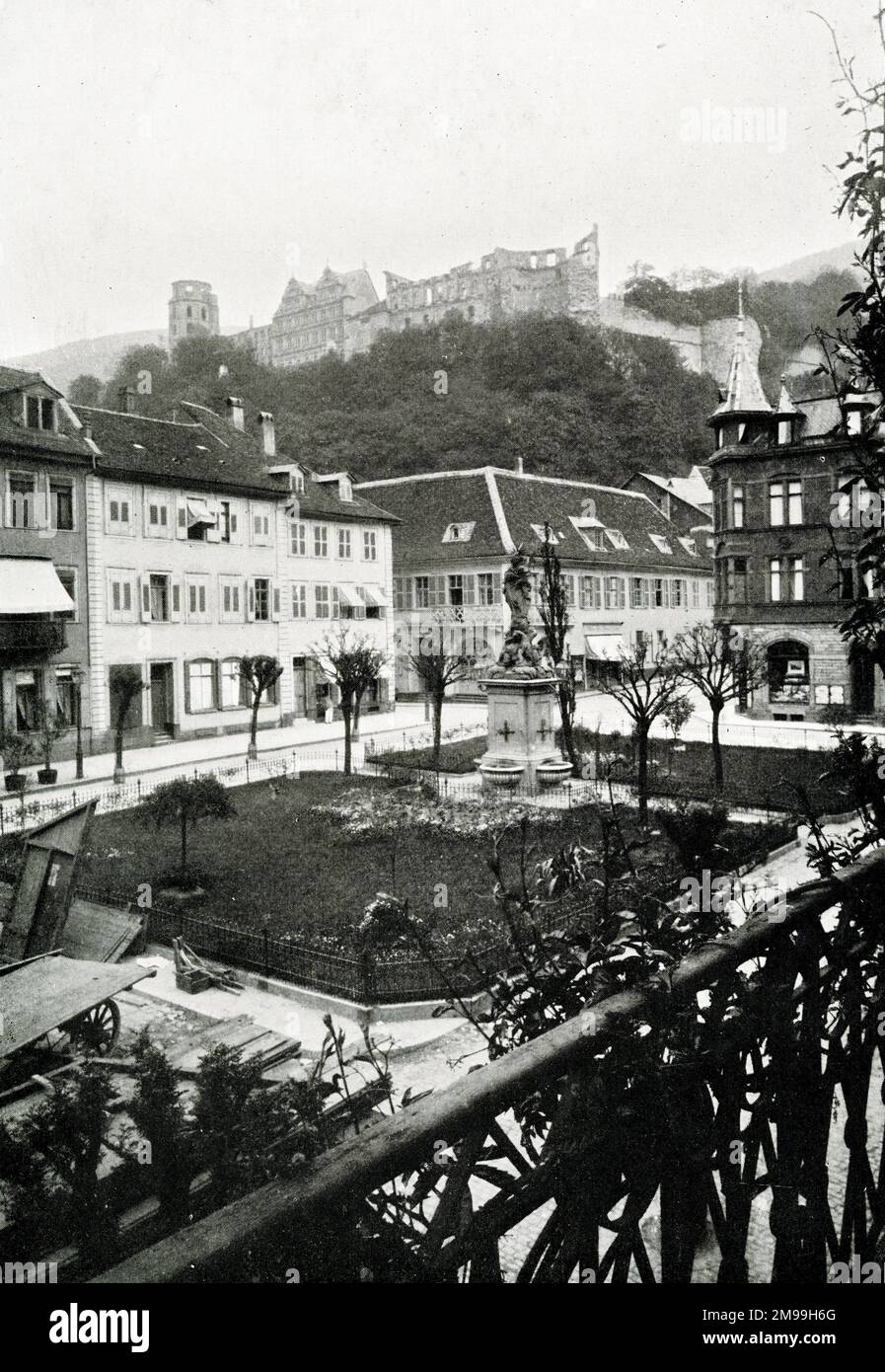 Blick vom Hotel Prinz Carl, Heidelberg, Deutschland, wo der zukünftige König Edward VII und Königin Alexandra 1862 verlobt wurden. Stockfoto