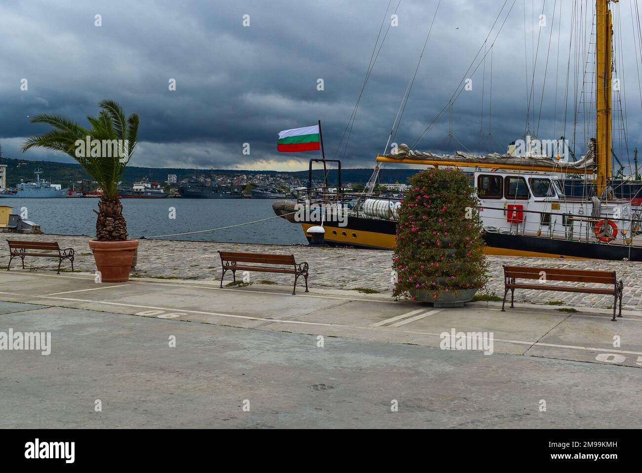 Varna ist eine Stadt im Nordosten Bulgariens, gelegen an den Ufern des Schwarzen Meeres und den See Varna und ist das administrative Zentrum der Gemeinde Stockfoto