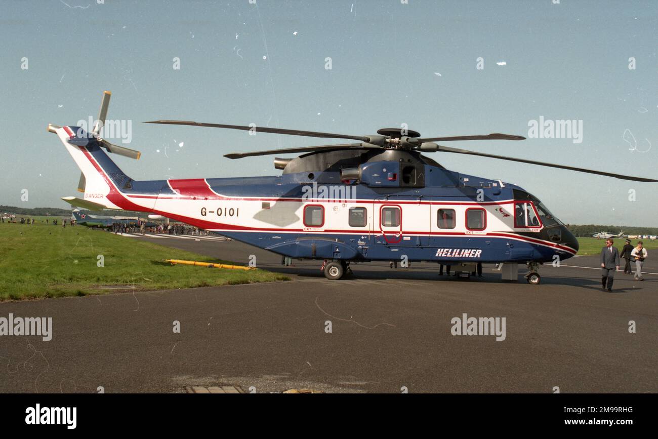Farnborough 92 - European Helicopter Industries EH101 (PP8) - G-OIOI, der achte Prototyp, zivile Variante bekannt als "Heliliner". Stockfoto
