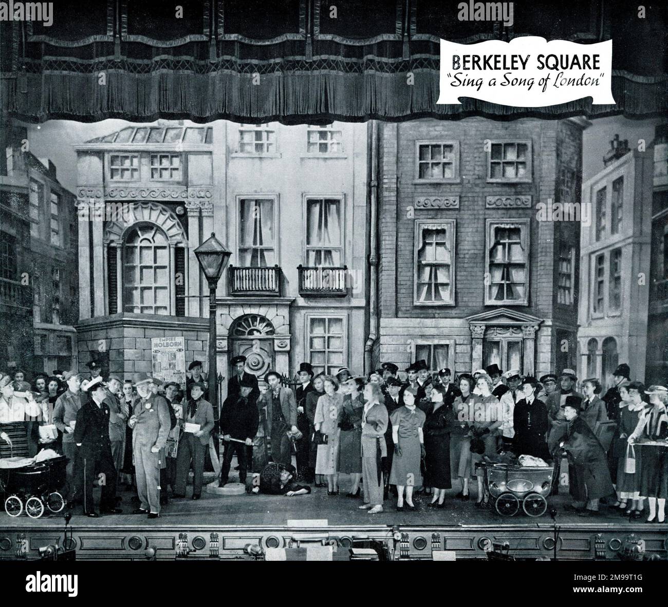 Berkeley Square, Sing a Song of London, London Rhapsody Musical im London Palladium. Stockfoto