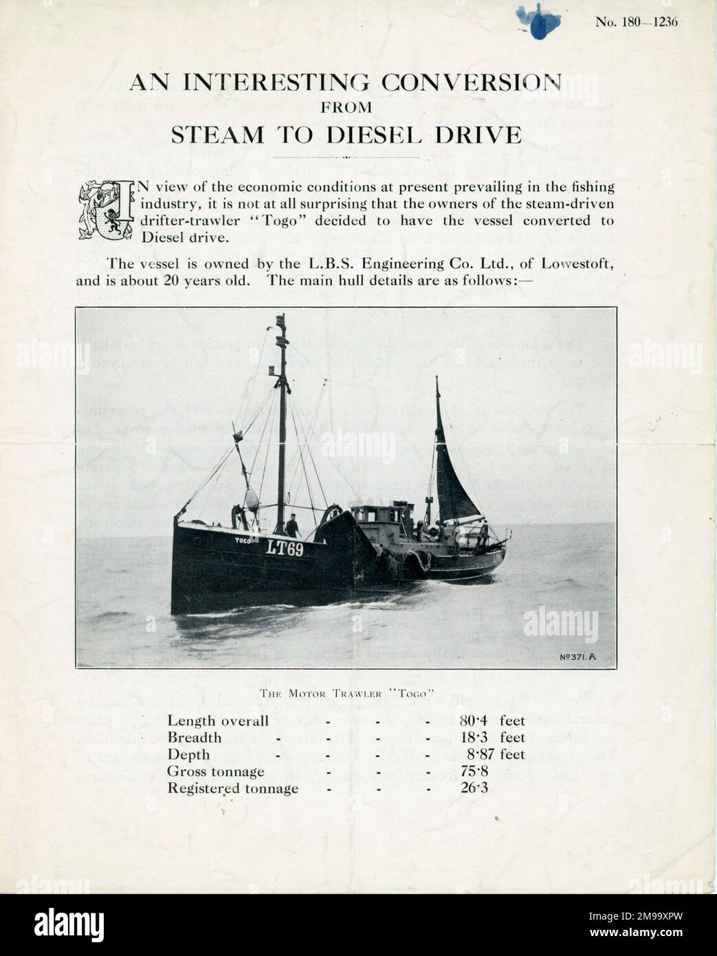 Pamplet zur Umstellung von Schiffsdampf auf Dieselantrieb durch LBS Engineering Co, Lowestoft. Zeigt den „Togo“, den ersten Diesel-Trawler, 1933 Stockfoto