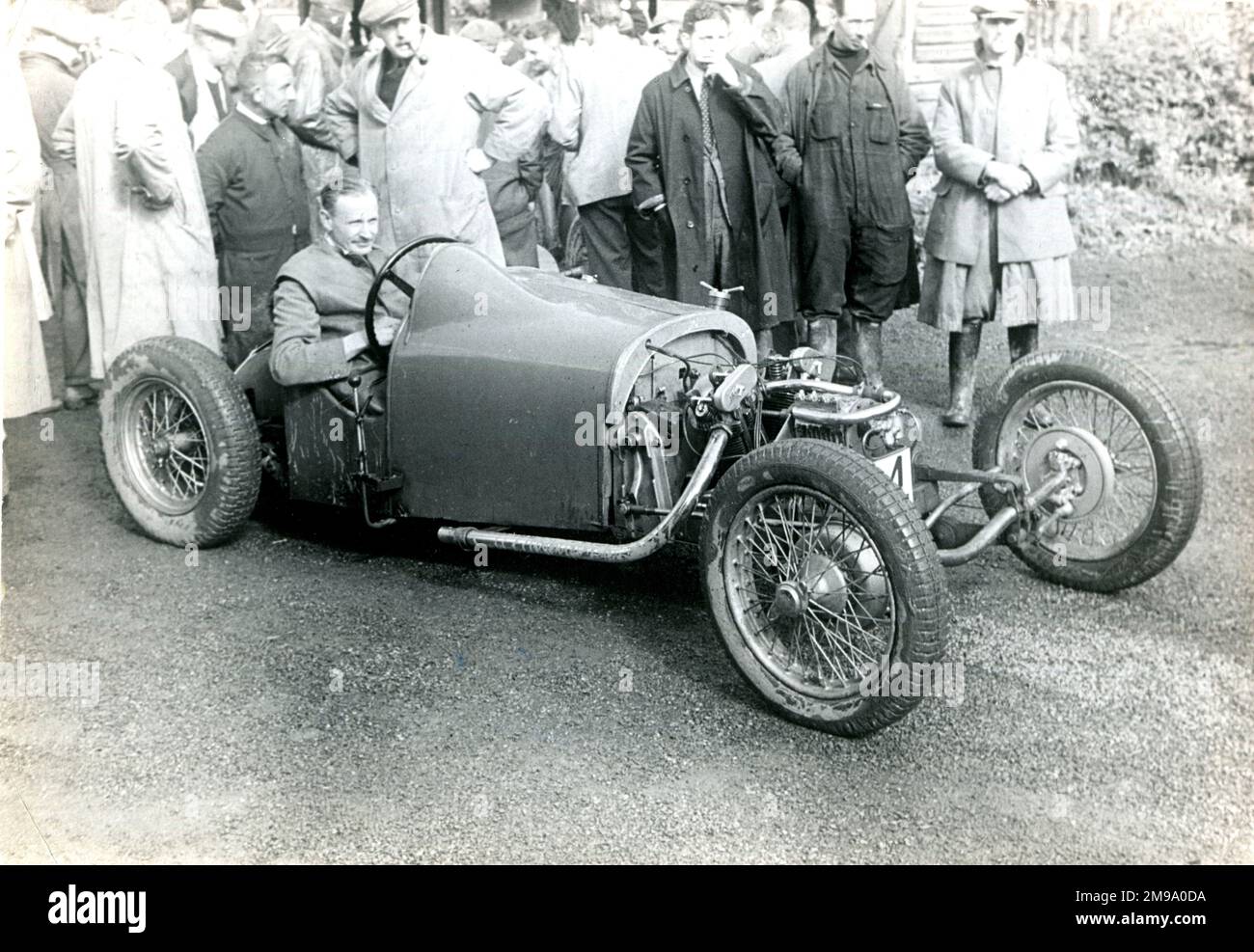 Rupert Instone in seinem GN Martyr Motor Racing Car, 1. Juni 1946 Stockfoto