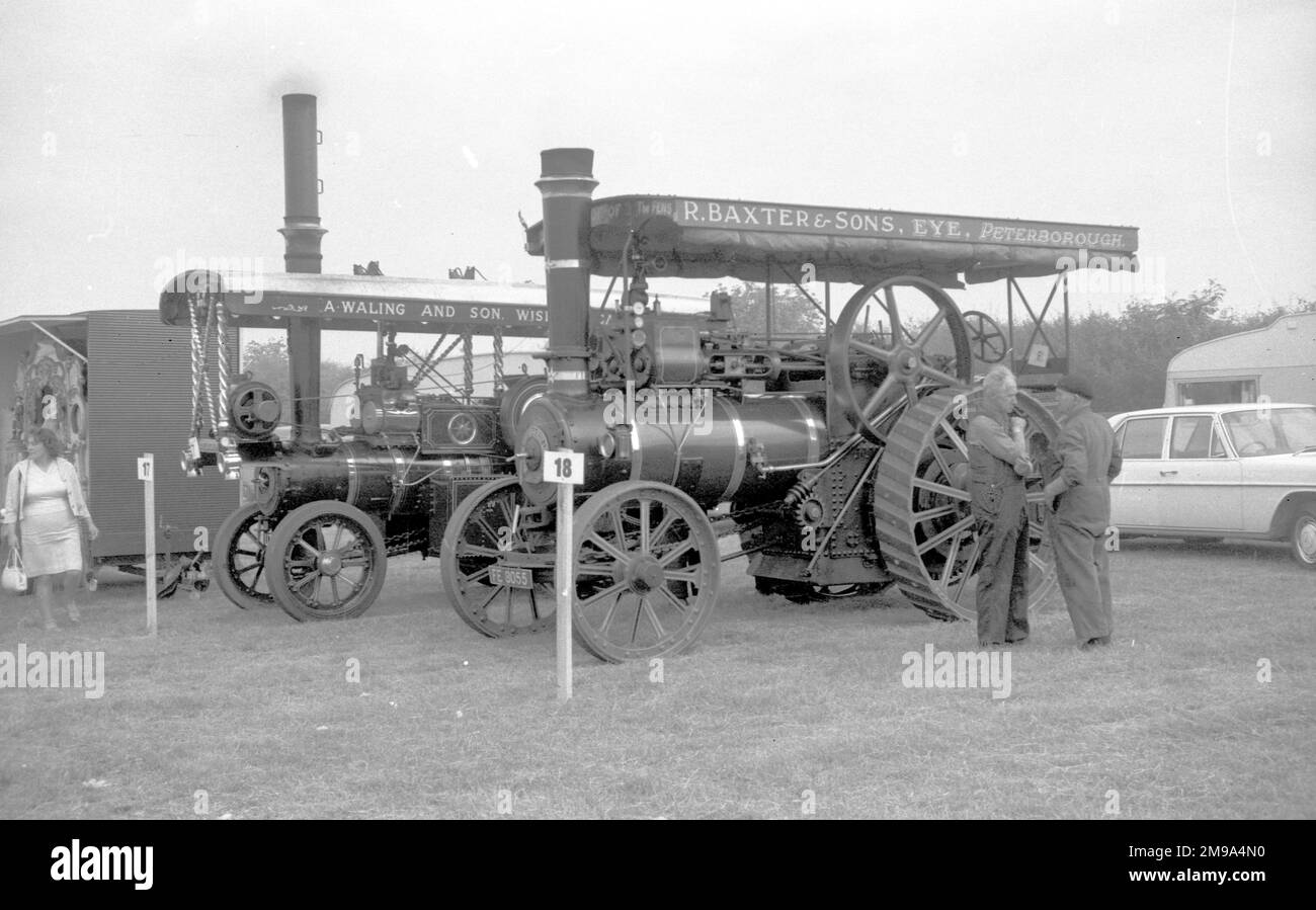 Foster Cabriolet Tractor, Regn. FE 8055-Nummer: 14564, „Victoria“ vor dem Umbau auf einen Showman-Traktor. Gebaut im Jahr 1926 von William Foster & Co. Aus Lincoln, angetrieben von einer 7 NHP-Einzylinder-Dampfmaschine. Stockfoto