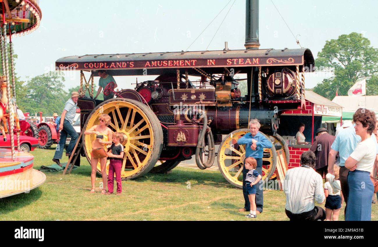 Hersteller: John Fowler & Co. Aus Leeds. Typ: Showmans Road Locomotive Number: 14862 Built: 1917 Zulassung: DW 2235 Klasse: R3 Zylinder: Compound NHP: 8 Name: Evening Star Stockfoto
