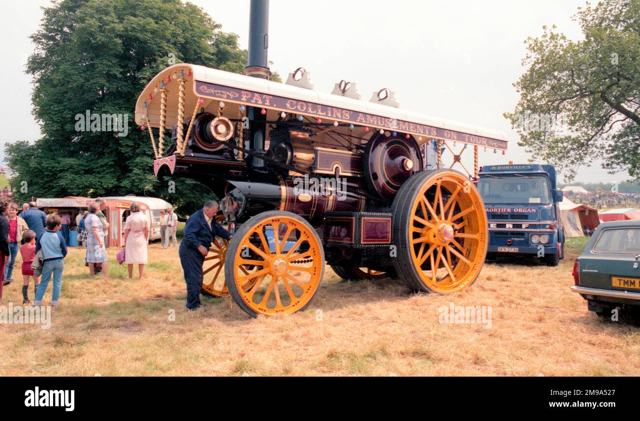 Hersteller: John Fowler & Co. Aus Leeds. Typ: Showmans Road Locomotive Number: 14424 Built: 1916 Zulassung: DH 2545 Klasse: B6 Zylinder: Compound NHP: 10 Name: Valiant Stockfoto