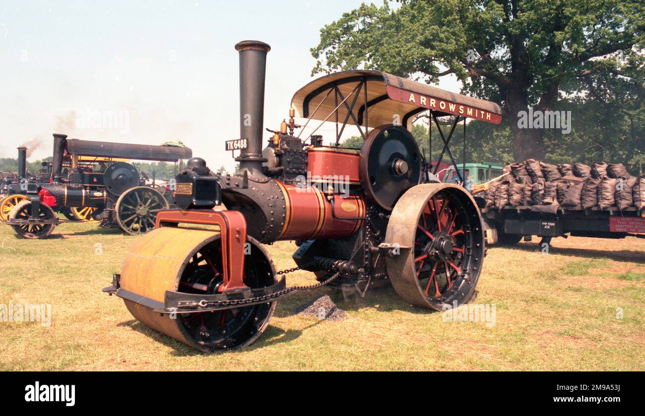 Hersteller: John Fowler & Co. Aus Leeds. Typ: Road Roller Number: 19049 Built: 1931 Zulassung: TK 6488 Klasse: DNA Cylinders: Single Name: Bacchus Stockfoto