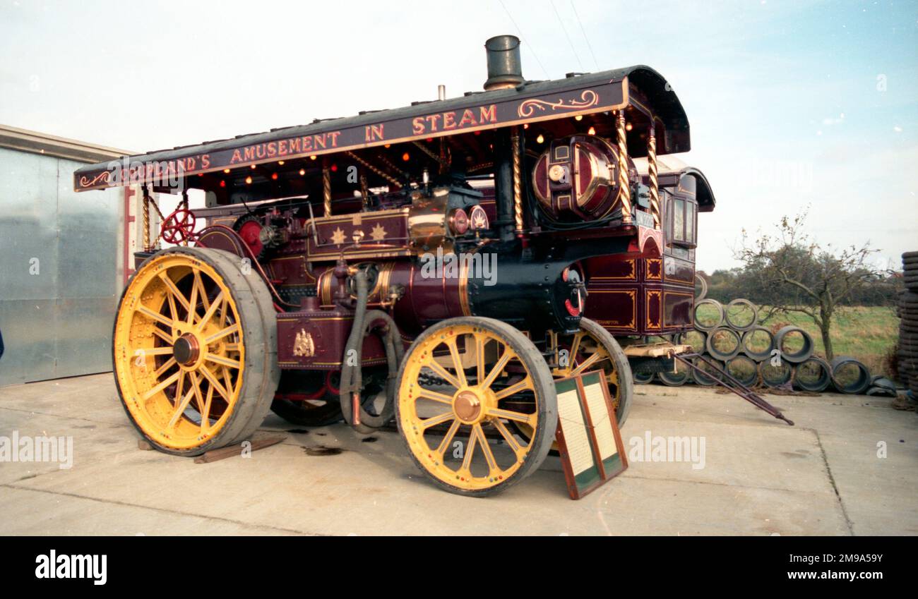 Hersteller: John Fowler & Co. Aus Leeds. Typ: Showmans Road Locomotive Number: 14862 Built: 1917 Zulassung: DW 2235 Klasse: R3 Zylinder: Compound NHP: 8 Name: Evening Star Stockfoto