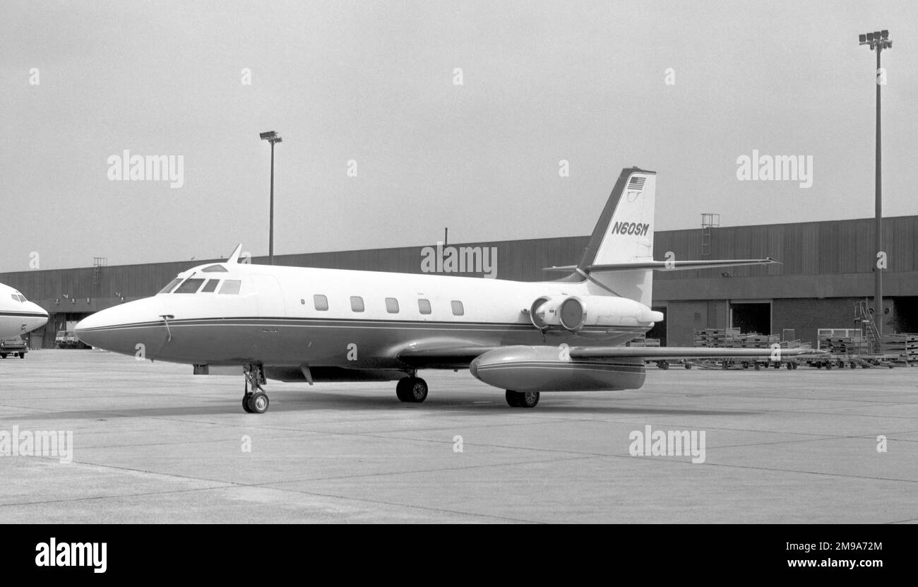 Lockheed L-1329 Jetstar 8 N60SM (msn 5161). 60sm war ein in Lockheed hergestellter Jetstar II, angetrieben von Garrett TFE731 Turbofan-Motoren. Im Dienst der Southland Executive Charter Inc., zuletzt in Venezuela beschlagnahmt, 2007 eingetragen als XB-KFR. Stockfoto