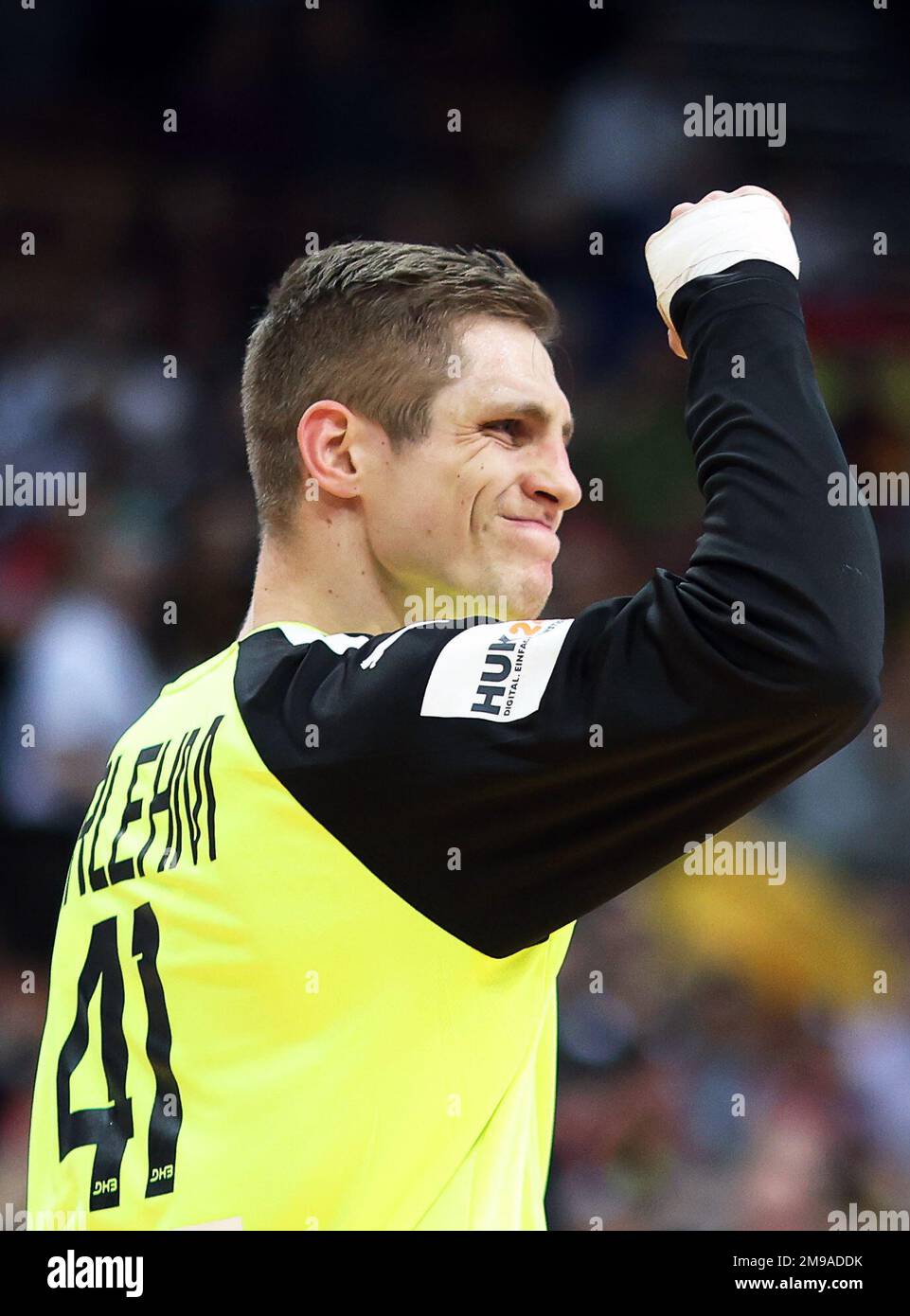 Kattowitz, Polen. 17. Januar 2023. Handball: Weltmeisterschaft, Algerien - Deutschland, Vorrunde, Gruppe E, Spieltag 3 bei Spodek Katowice. Der deutsche Torwart Joel Birlehm Gesten. Kredit: Jan Woitas/dpa/Alamy Live News Stockfoto