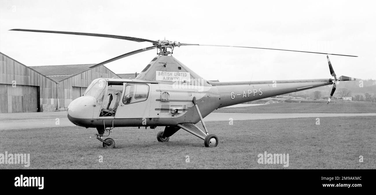 Westland WS.51 SRS.2 Widgeon G-APPS (msn WA/H/3) von British United Airways 1960-1961. Der erste Prototyp, G-ALIK, wurde auf den vollen Widgeon-Standard gebracht und am 3. November 1958 erneut als G-APPS registriert, die noch im Besitz von Westland sind. Anschließend wurde es von Bristow Helicopters Ltd. (1958) und von British United Airways (1960-1961) betrieben und für Rohrverlegung und andere Aufgaben eingesetzt. Am 6. November 1961 wurde es in Bristow eingetragen; ein Jahr später, am 5. Dezember 1962, wurde es in Nigeria als 5N-AGA registriert. Später wurde es an die nigerianische Luftwaffe (s/n NAF-10) übertragen und abgeschrieben Stockfoto
