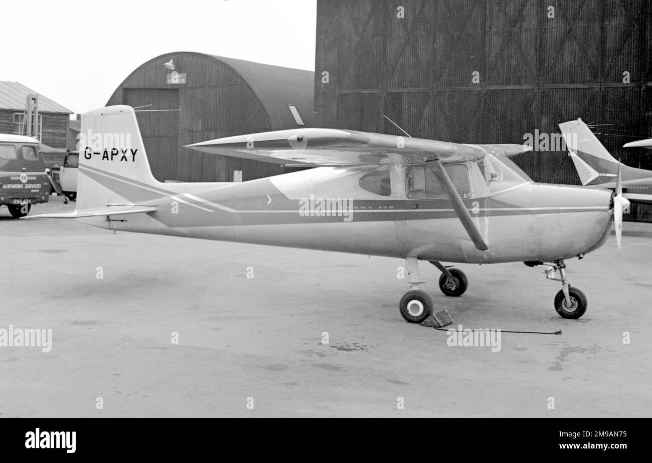 Cessna 150 G-APXY (msn 17711) Stockfoto