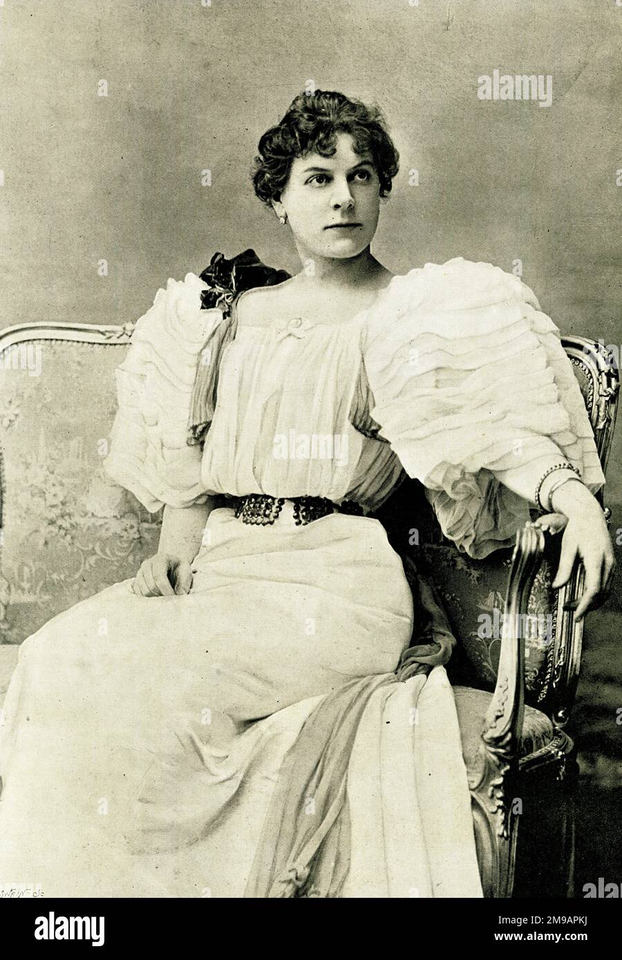 Jessie Millward als Margaret Marrable in „The fatal Card“ Stockfoto