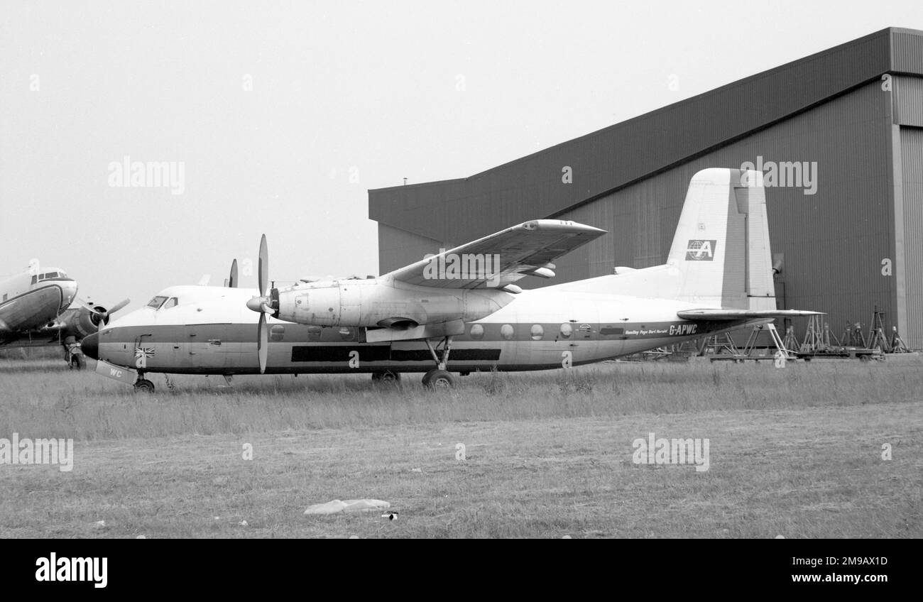 Handley Page HPR.7 Dart-Herald G-APWC (msn 151) von Autair, gelagert am Flughafen Luton, vor der Ausfuhr nach Kolumbien für LAU (Lineas Aereas La Urraca) als HK-715 „Bochica“. Stockfoto