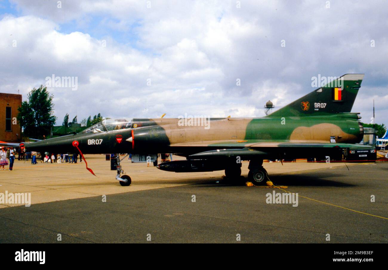 Force aerienne belge - Dassault Mirage 5BR BR07 (msn 307), 42 Smaldeel, auf der Mildenhall Air Fete am 24. Mai 1986. (Force Aerienne Belge - Belgische Luchtmacht - Belgische Luftwaffe). Stockfoto