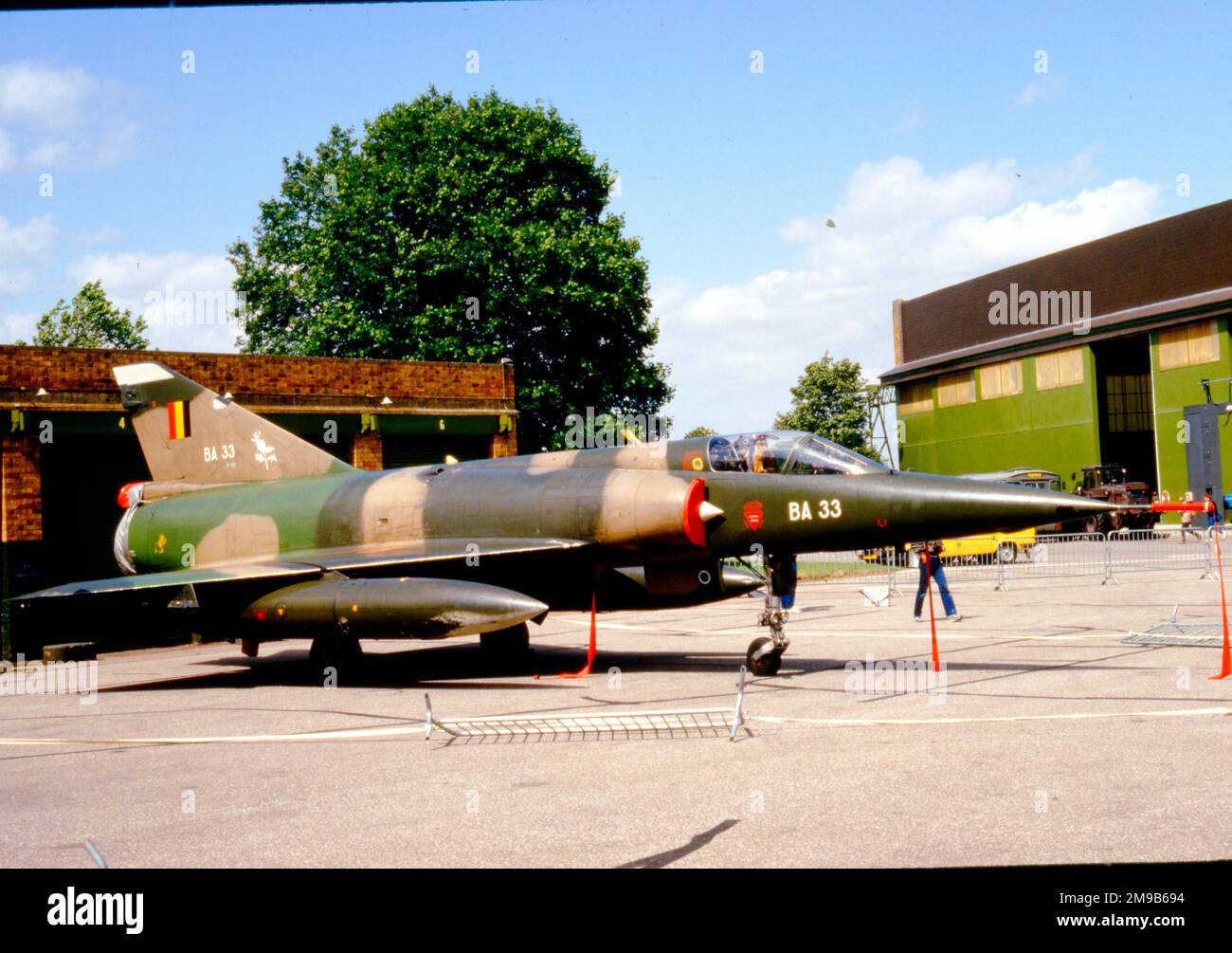 Force aerienne belge - Dassault Mirage 5BA BA33 (msn 033), vom 1. Geschwader 3 Flügel. Auf dem Treffen des taktischen Kämpfers der RAF Waddington am 26. August 1986. (Force Aerienne Belge - Belgische Luchtmacht - Belgische Luftwaffe). Stockfoto